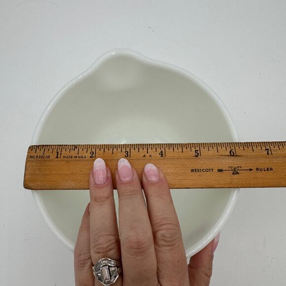 Vintage Mixing Bowl with Lip 6.25" Milk Glass Hamilton Beach - Picture 3 of 7